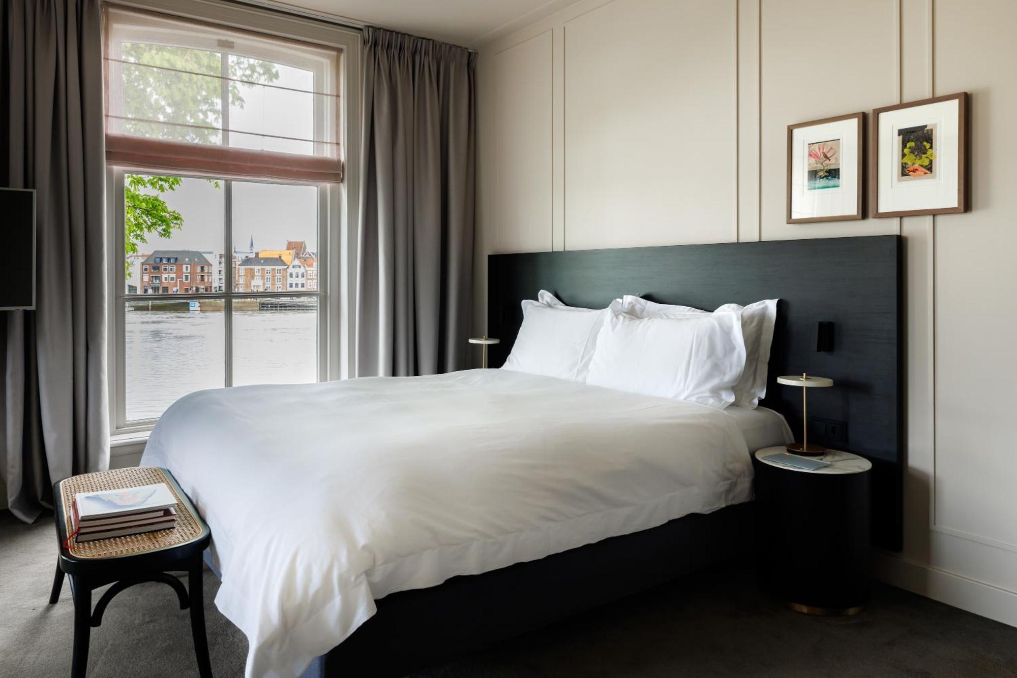 Pillows Luxury Boutique Aan De Ijssel Hotel 4*